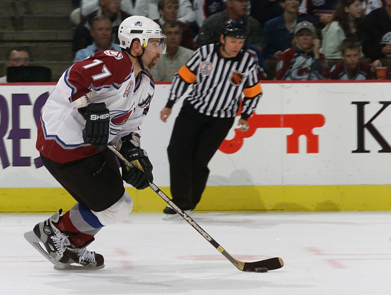 This Day In Hockey History-March 6, 2000-Ray Bourque Traded to Avalanche –  This Day In Hockey History