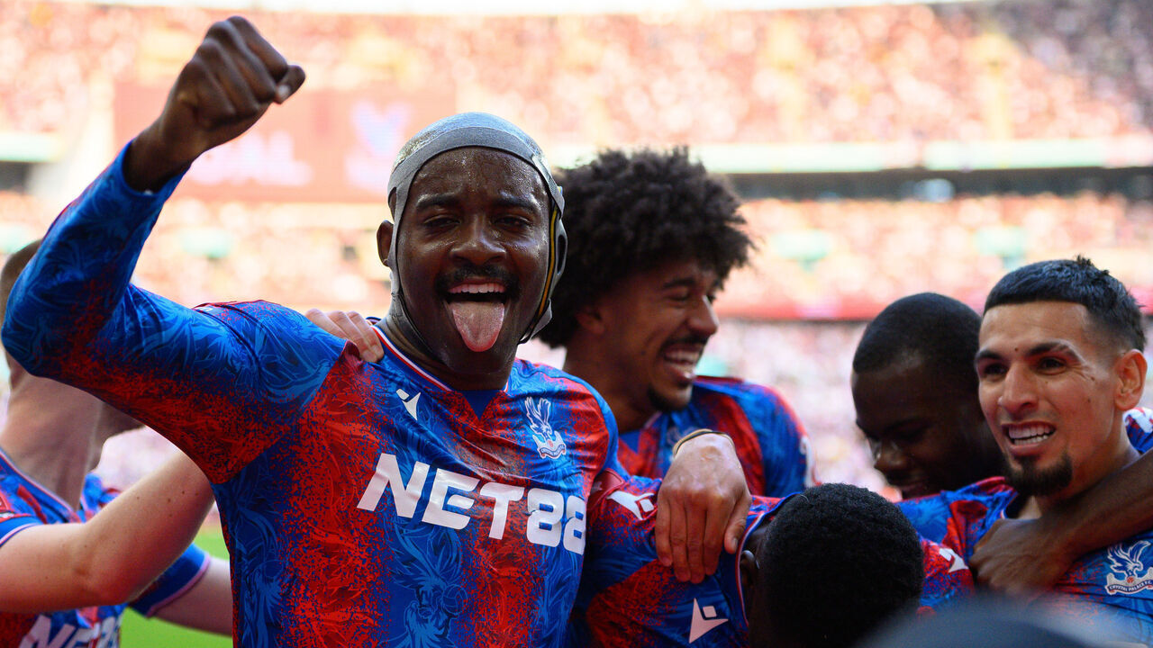 LONDON, ENGLAND - APRIL 26: Ismaila Sarr of Crystal Palace goal celebration for 2:0 with Jean-Philippe Mateta, Chris Richards, Daniel Munoz during the Emirates FA Cup Semi Final match between Crystal Palace and Aston Villa at Wembley Stadium on April 26, 2025 in London, England.