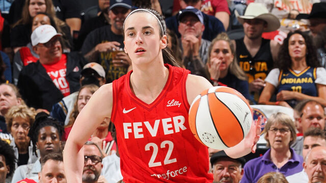 INDIANAPOLIS, IN - MAY 17: Caitlin Clark #22 of the Indiana Fever dribbles the ball during the game against the Chicago Sky during a WNBA game on May 17, 2025 at Gainbridge Fieldhouse in Indianapolis, Indiana. Mandatory Copyright Notice: Copyright 2025 NBAE