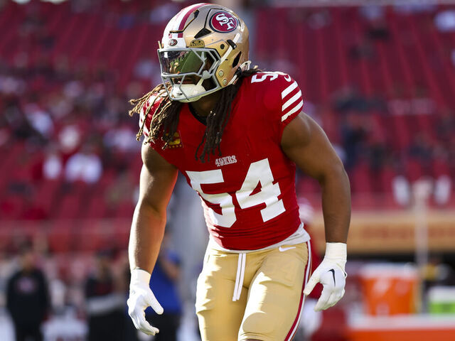 SANTA CLARA, CALIFORNIA - DECEMBER 8: Linebacker Fred Warner #54 of the San Francisco 49ers warms up prior to an NFL football game against the Chicago Bears, at Levi's Stadium on December 8, 2024 in Santa Clara, California.