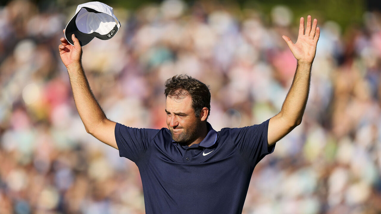 CHARLOTTE, NORTH CAROLINA - MAY 18: Scottie Scheffler of the United States celebrates on the 18th green after winning the 2025 PGA Championship at Quail Hollow Country Club on May 18, 2025 in Charlotte, North Carolina.