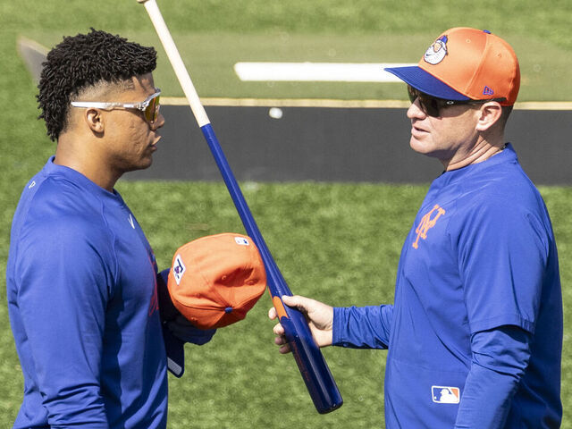 Port St. Lucie, FL: New York Mets' Juan Soto and manager Carlos Mendoza together during a spring training workout in Port St. Lucie, Florida onFeb. 16, 2025.