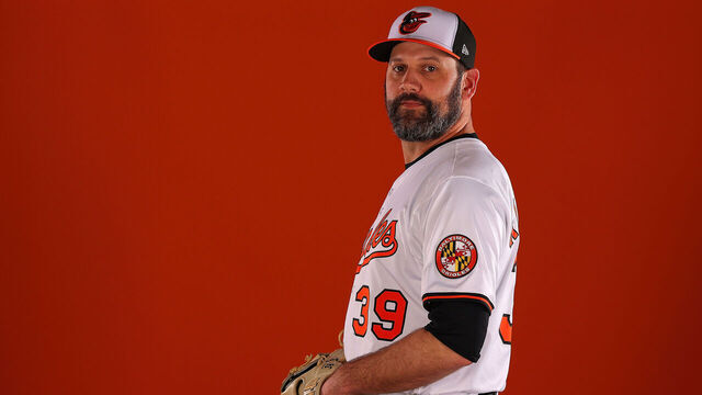 SARASOTA, FLORIDA - FEBRUARY 19: Andrew Kittredge #39 of the Baltimore Orioles poses for a portrait during photo day at Ed Smith Stadium on February 19, 2025 in Sarasota, Florida.