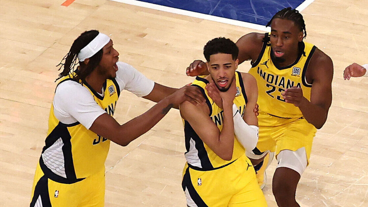 NEW YORK, NEW YORK - MAY 21: Tyrese Haliburton #0 of the Indiana Pacers is congratulated by his teammates after scoring a game-tying basket against the New York Knicks as time expires in the fourth quarter in Game One of the Eastern Conference Finals of the 2025 NBA Playoffs at Madison Square Garden on May 21, 2025 in New York City.