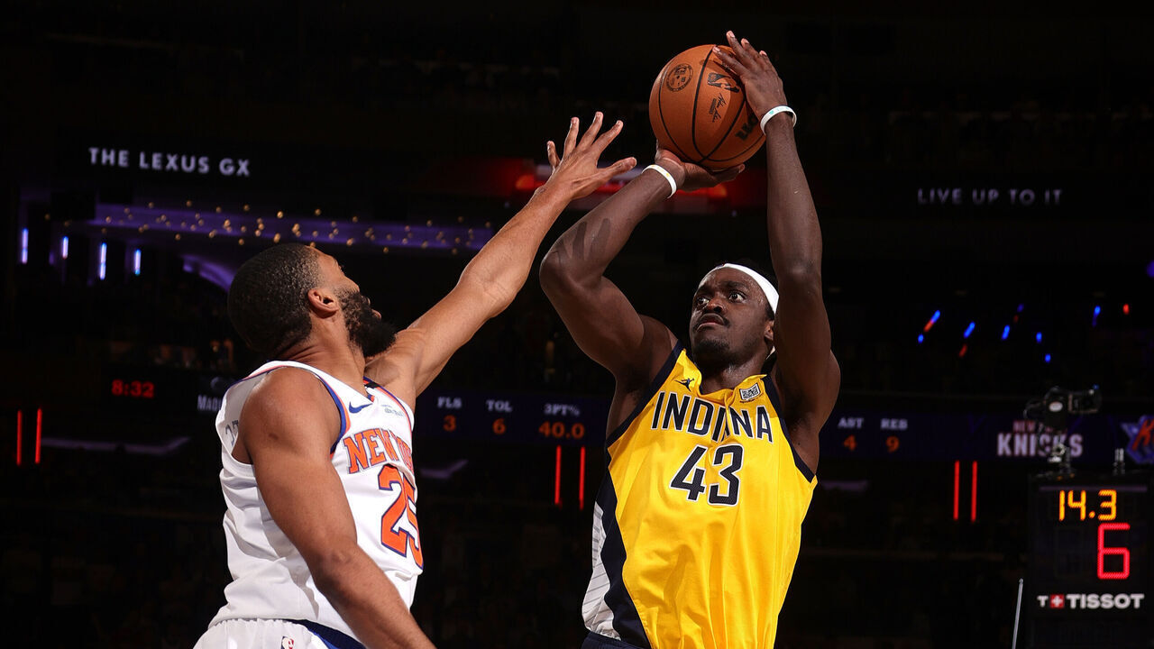 NEW YORK, NY - MAY 23: Pascal Siakam #43 of the Indiana Pacers shoots the ball during the game against the New York Knicks during Game 2 of the 2025 Eastern Conference Finals on May 23, 2025 at Madison Square Garden in New York City, New York. Mandatory Copyright Notice: Copyright 2025 NBAE