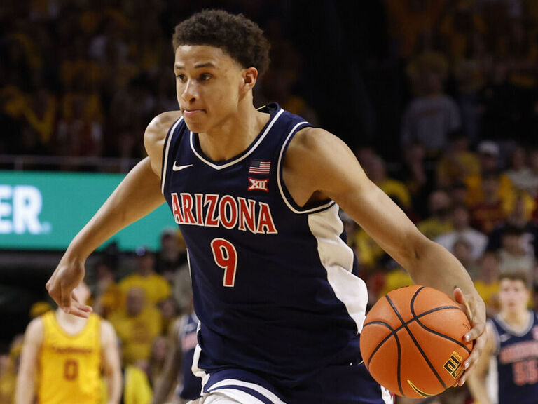 Spurs grab Arizona's Carter Bryant with 14th pick