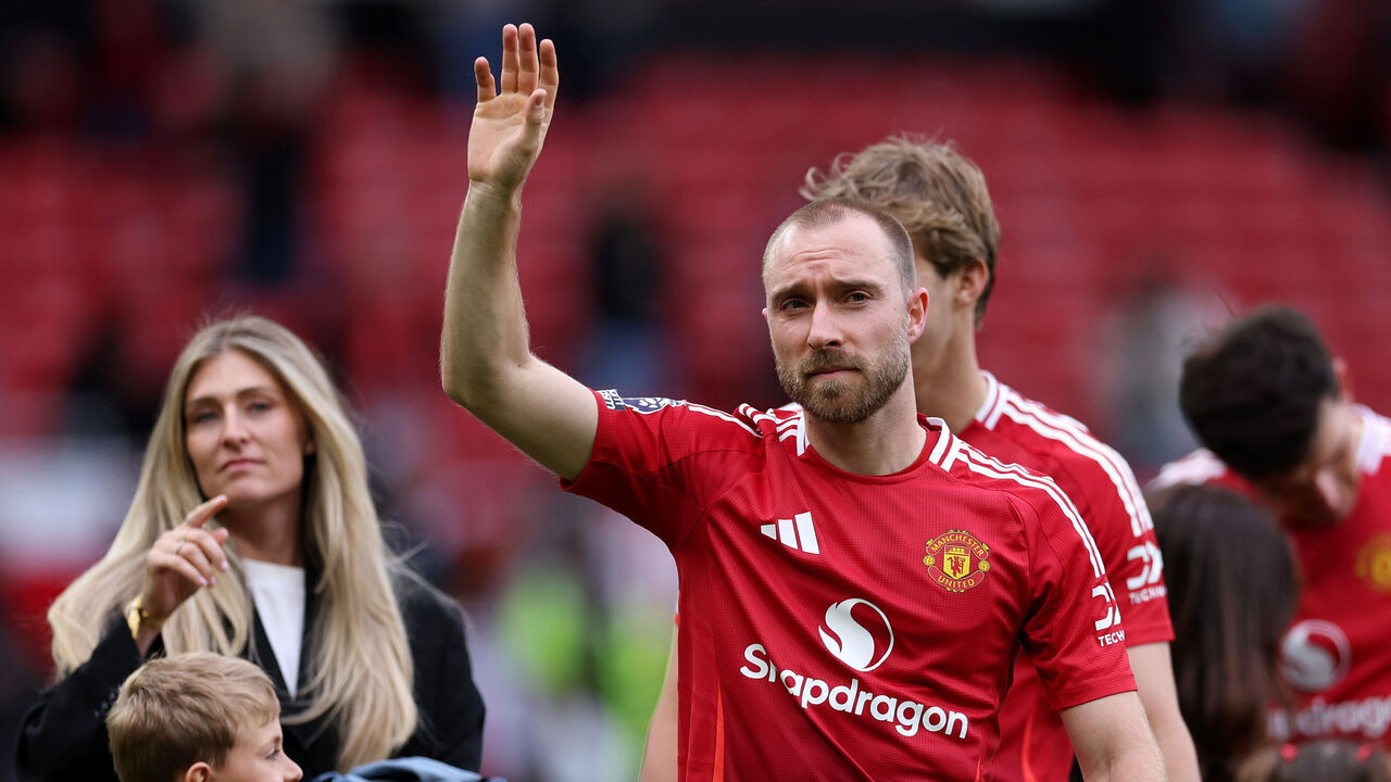 MANCHESTER, ENGLAND - MAY 25: Christian Eriksen of Manchester United acknowledges the fans, after his last game for the club, following the team's victory during the Premier League match between Manchester United FC and Aston Villa FC at Old Trafford on May 25, 2025 in Manchester, England.
