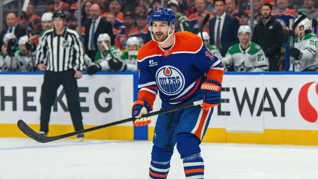 EDMONTON, CANADA - MAY 25: Zach Hyman #18 of the Edmonton Oilers in action during the Game Three of the Western Conference Finals of the 2025 Stanley Cup Playoffs against the Dallas Stars at Rogers Place on May 25, 2025, in Edmonton, Alberta, Canada.