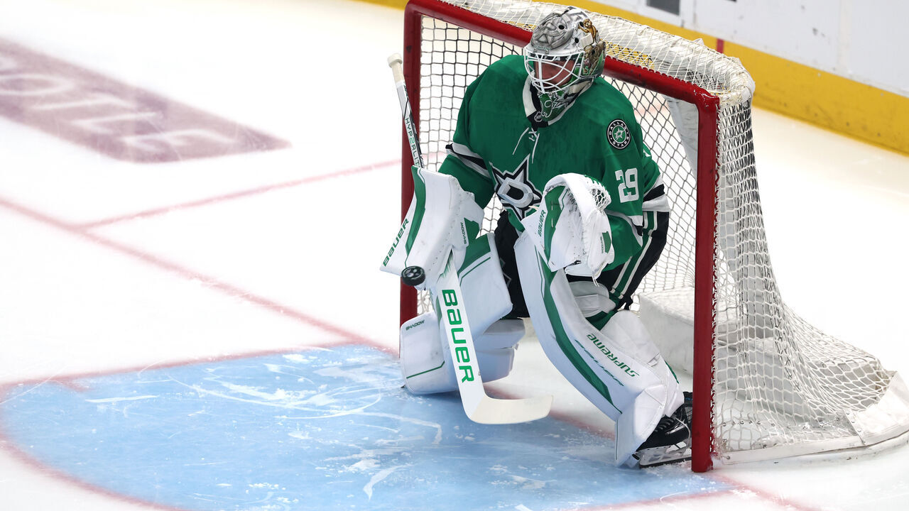 DALLAS, TEXAS - MAY 29: Jake Oettinger #29 of the Dallas Stars warms up prior to Game Five of the Western Conference Final against the Edmonton Oilers in the 2025 Stanley Cup Playoffs at American Airlines Center on May 29, 2025 in Dallas, Texas.