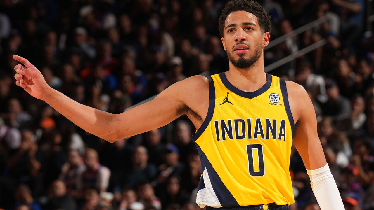 NEW YORK, NY - MAY 29: Tyrese Haliburton #0 of the Indiana Pacers looks on during the game against the New York Knicks during Game 5 of the 2025 Eastern Conference Finals on May 29, 2025 at Madison Square Garden in New York City, New York. Mandatory Copyright Notice: Copyright 2025 NBAE