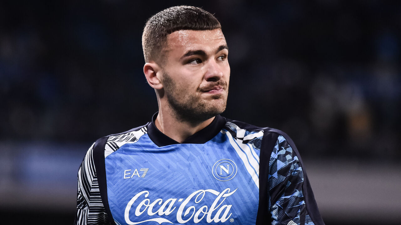 NAPLES, ITALY - APRIL 27: Alessandro Buongiorno of SSC Napoli pre-game warm up during the Serie A match between Napoli and Torino at Stadio Diego Armando Maradona on April 27, 2025 in Naples, Italy.