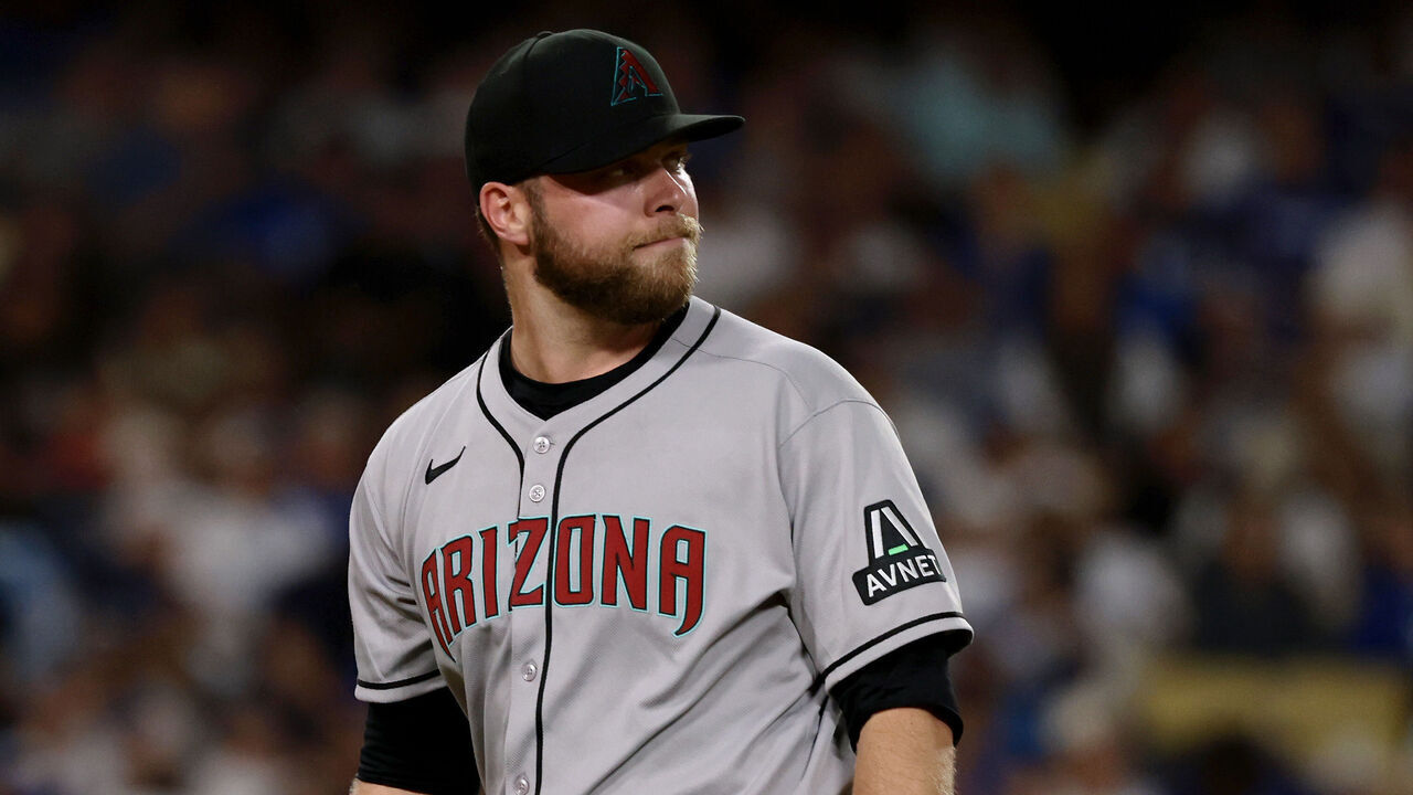 LOS ANGELES, CALIFORNIA - MAY 21: Corbin Burnes #39 of the Arizona Diamondbacks looks on during the sixth inning against the Los Angeles Dodgers at Dodger Stadium on May 21, 2025 in Los Angeles, California.