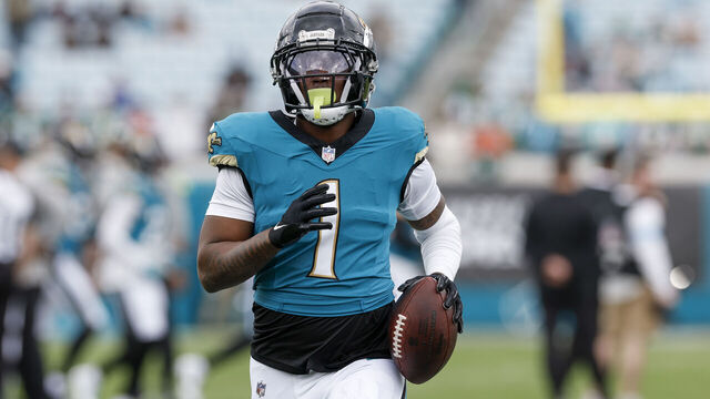JACKSONVILLE, FL - DECEMBER 15: Jacksonville Jaguars running back Travis Etienne Jr. (1) warms up before the game between the Jacksonville Jaguars and the New York Jets on December 15, 2024 at EverBank Stadium in Jacksonville, Fl.