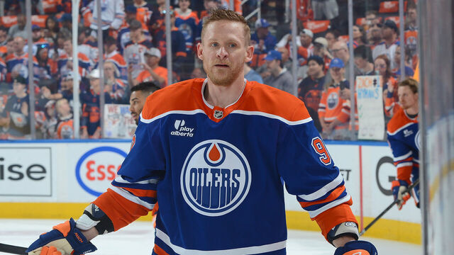 EDMONTON, CANADA - MAY 27: Corey Perry #90 of the Edmonton Oilers warms up prior to Game Four of the Western Conference Finals of the 2025 Stanley Cup Playoffs against the Dallas Stars at Rogers Place on May 27, 2025, in Edmonton, Alberta, Canada.