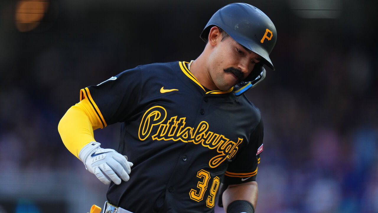MIAMI, FLORIDA - MARCH 27: Nick Gonzales #39 of the Pittsburgh Pirates rounds the bases after hitting a home run during the sixth inning of their Opening Day game against the Miami Marlins at loanDepot park on March 27, 2025 in Miami, Florida.