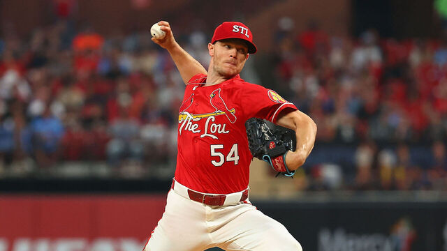 ST LOUIS, MISSOURI - JUNE 06: Sonny Gray #54 of the St. Louis Cardinals delivers a pitch against the Los Angeles Dodgers in the first inning at Busch Stadium on June 6, 2025 in St Louis, Missouri.