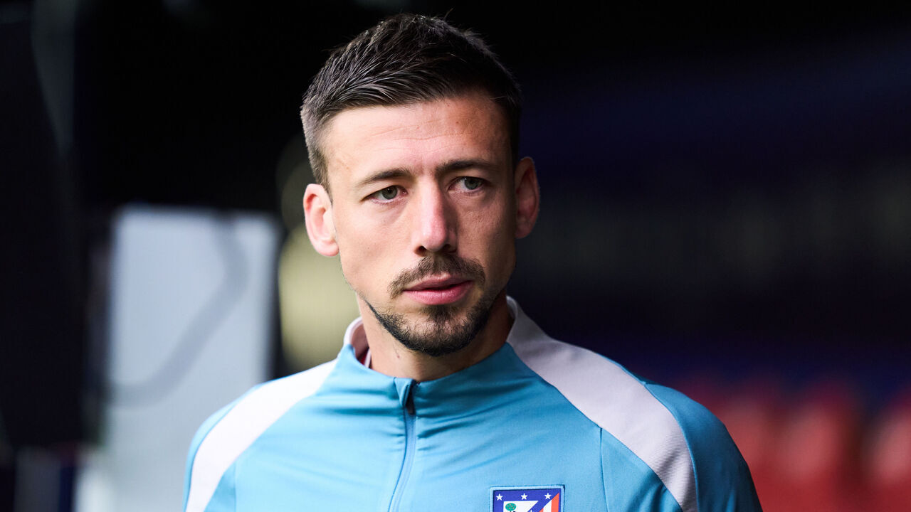 PAMPLONA, SPAIN - MAY 15: Clement Lenglet of Atletico de Madrid looks on prior to the LaLiga match between CA Osasuna and Atletico de Madrid at Estadio El Sadar on May 15, 2025 in Pamplona, Spain.