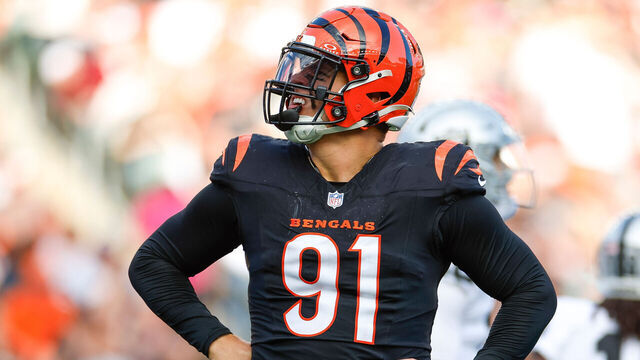 CINCINNATI, OHIO - NOVEMBER 3: Trey Hendrickson #91 of the Cincinnati Bengals reacts during the second half of a game against the Las Vegas Raiders at Paycor Stadium on November 3, 2024 in Cincinnati, Ohio.