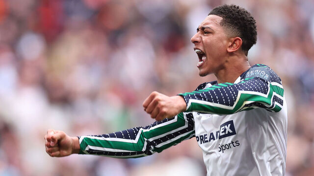 LONDON, ENGLAND - MAY 24: Jobe Bellingham of Sunderland celebrates at full time during the Sky Bet Championship Play-Off Final match between Sheffield United and Sunderland at Wembley Stadium on May 24, 2025 in London, England.
