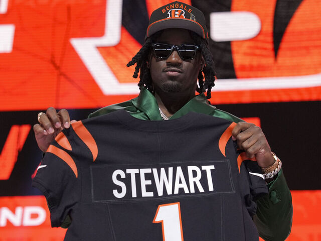 GREEN BAY, WISCONSIN - APRIL 24: Texas A&M defensive lineman Shemar Stewart poses after being selected 17th overall by the Cincinnati Bengals during the first round of the 2025 NFL Draft on April 24, 2025 in Green Bay, Wisconsin.