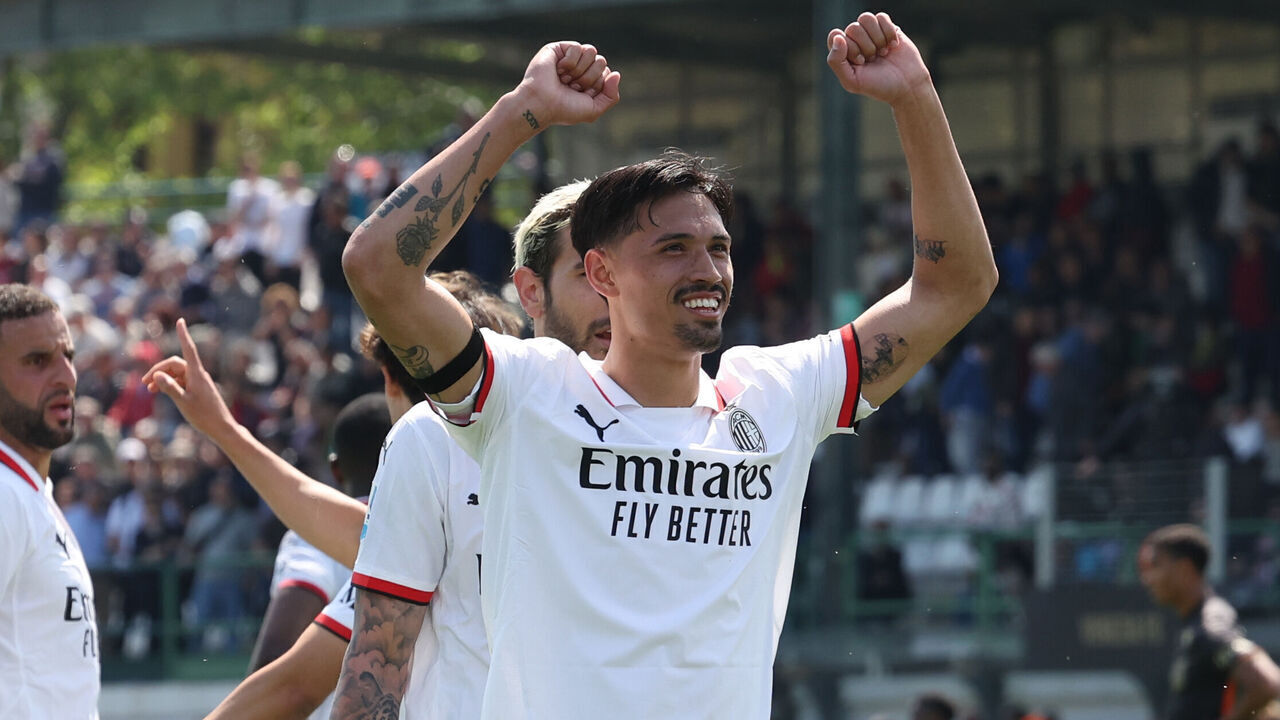 VENICE, ITALY - APRIL 27: Tijjani Reijndersof AC Milan celebrates during the Serie match between Venezia and Milan at Stadio Pier Luigi Penzo on April 27, 2025 in Venice, Italy.