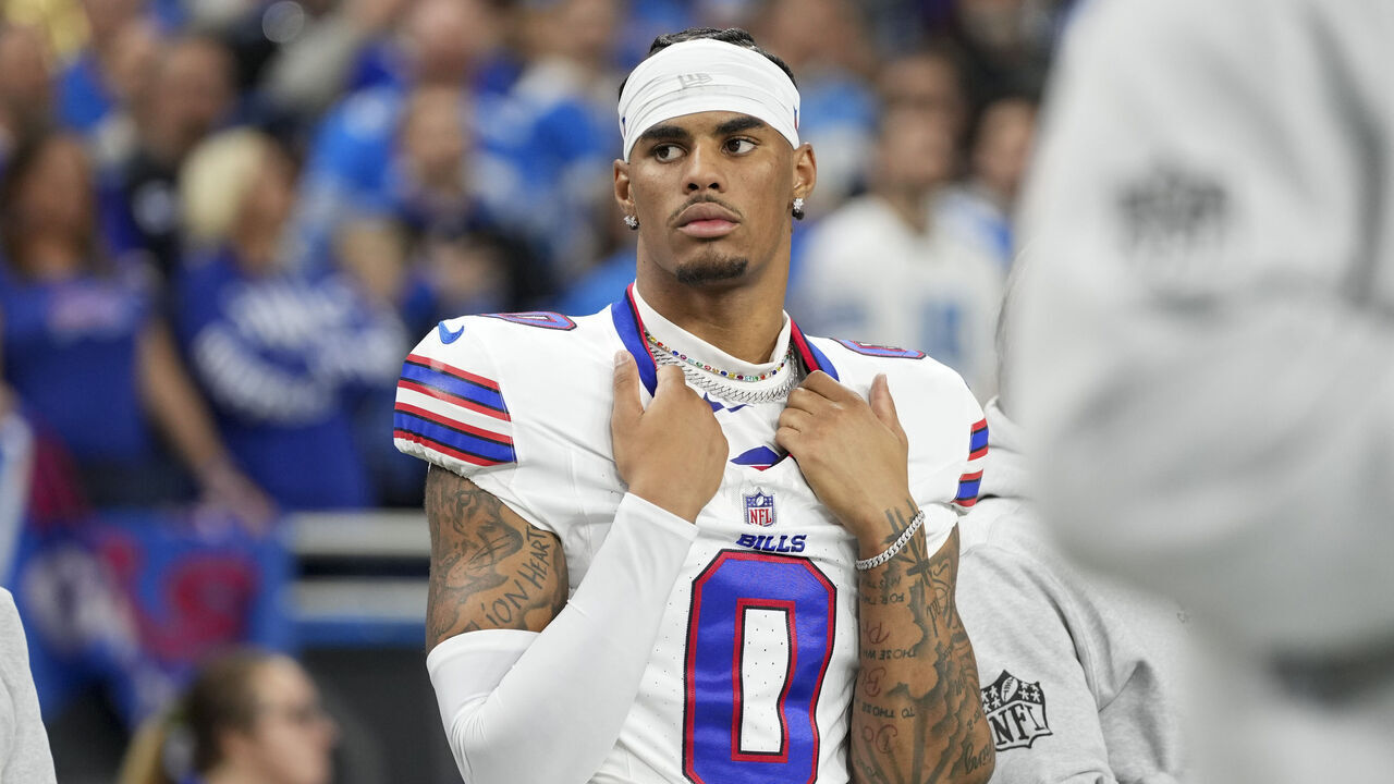 DETROIT, MICHIGAN - DECEMBER 15: Wide receiver Keon Coleman #0 of the Buffalo Bills ooks on prior to an NFL football game against the Detroit Lions at Ford Field on December 15, 2024 in Detroit, Michigan.