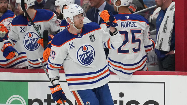 SUNRISE, FL - JUNE 09: Edmonton Oilers right wing Corey Perry (90) appears to shake his fist a the fight for the puck bench after scoring a goal in the second period during game three of the Stanley Cup Finals between the Edmonton Oilers and the Florida Panthers on June 9, 2025 at Amerant Bank Arena, FL.