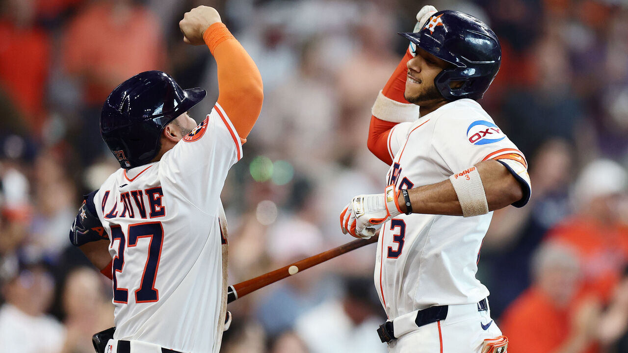 HOUSTON, TEXAS - MAY 31: Jeremy Peña #3 of the Houston Astros celebrates his two run home run with Jose Altuve #27 during the third inning against the Tampa Bay Rays at Daikin Park on May 31, 2025 in Houston, Texas.