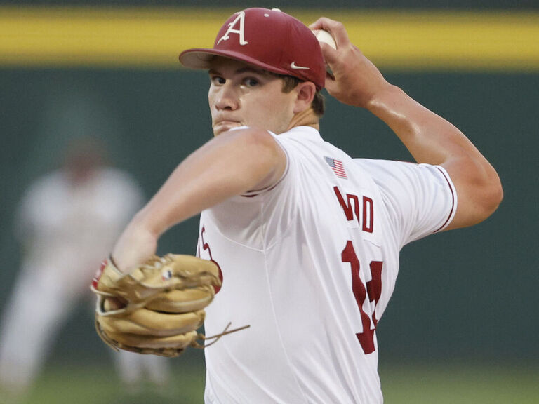 Arkansas eliminates Murray State after Wood throws 19-K no-hitter