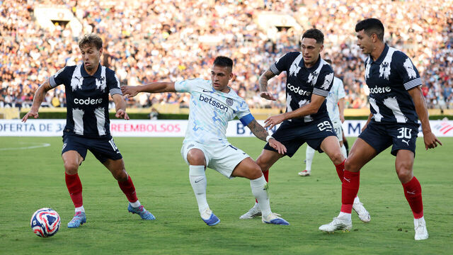 PASADENA, CALIFORNIA - JUNE 17: Sergio Canales #10 of CF Monterrey controls the ball with pressure from Lautaro Martinez #10 of FC Internazionale Milano as Lucas Ocampos #29 and Jorge Rodriguez #30 look on during the FIFA Club World Cup 2025 group E match between CF Monterrey and FC Internazionale Milano at Rose Bowl Stadium on June 17, 2025 in Pasadena, California.