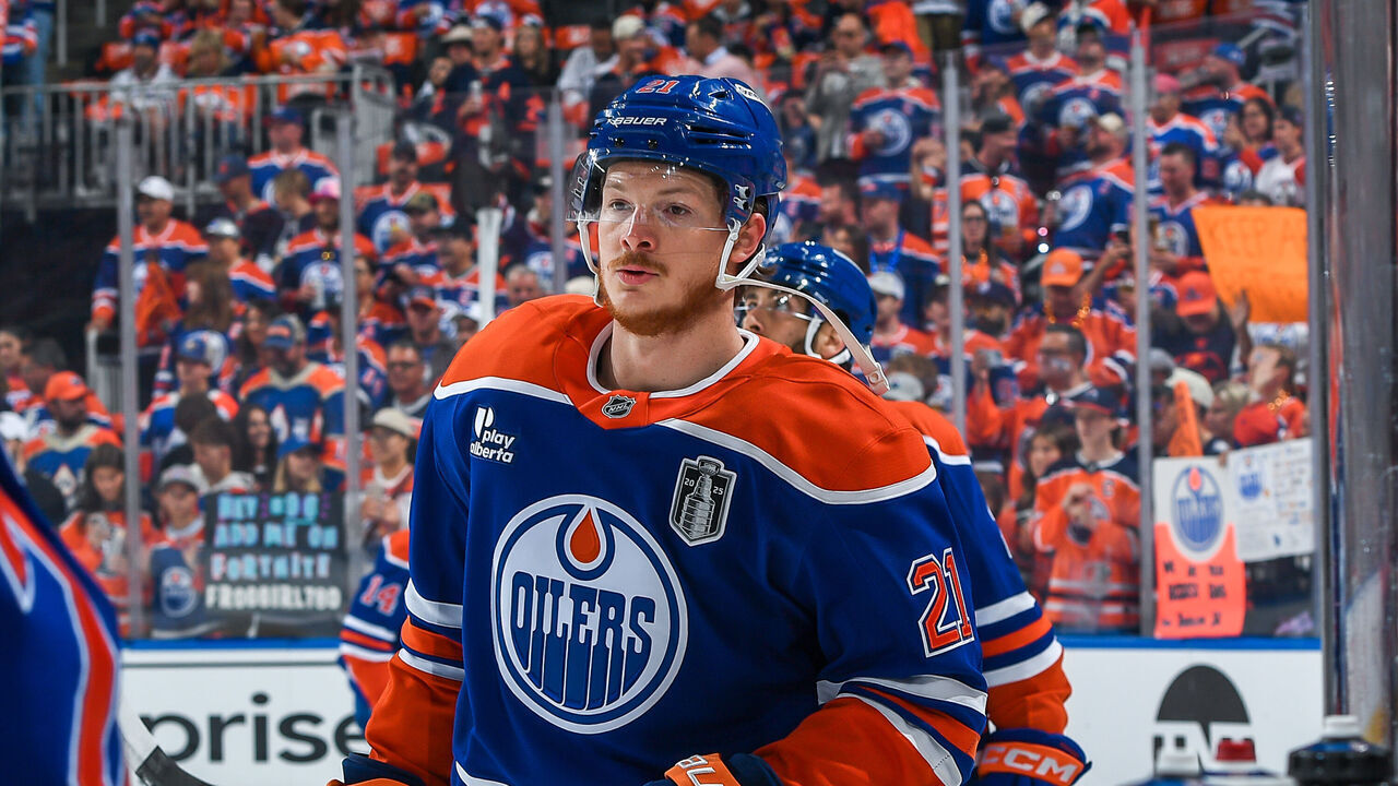 EDMONTON, CANADA - JUNE 06: Trent Frederic #21 of the Edmonton Oilers looks on during the pre-game warm up prior to NHL action against the Florida Panthers in Game Two of the 2025 Stanley Cup Final at Rogers Place on June 06, 2025 in Edmonton, Alberta, Canada.