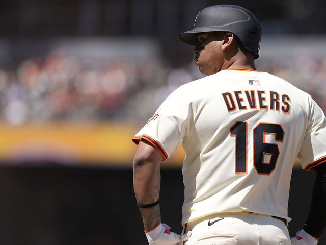 SAN FRANCISCO, CALIFORNIA - JUNE 19: Rafael Devers #16 of the San Francisco Giants at first base after hitting a single at Oracle Park on June 19, 2025 in San Francisco, California.