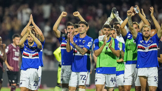 Players of UC Sampdoria celebrate after Referee Daniele Doveri suspended the match permanently during the Serie B Play-Out leg 2 match between US Salernitana and UC Sampdoria at Stadio Arechi on June 22, 2025 in Salerno, Italy.