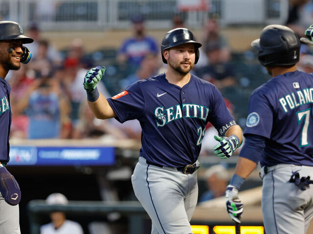 Mariners' Rodríguez: Raleigh 'deserves his 1st shot' at MVP | theScore