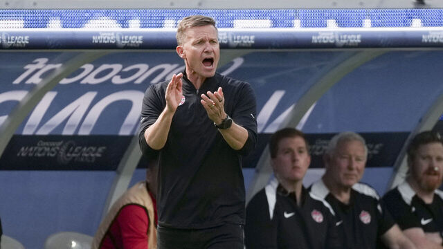 INGLEWOOD, CA - MARCH 23: Head coach Jesse Marsch Canada directs his team during a Concacaf Nations League game between Canada and USMNT at SoFi Stadium at on March 23, 2025 in Inglewood, California.