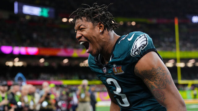 NEW ORLEANS, LA - FEBRUARY 09: Nolan Smith Jr. #3 of the Philadelphia Eagles reacts on the sideline in the closing moments during Super Bowl LIX against the Kansas City Chiefs at Caesars Superdome on February 9, 2025 in New Orleans, Louisiana.