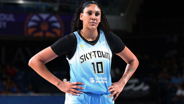 CHICAGO, IL - JUNE 24: Kamilla Cardoso #10 of the Chicago Sky looks on during the game against the Los Angeles Sparks during a WNBA game on June 24, 2025 at the Wintrust Arena in Chicago, IL. Mandatory Copyright Notice: Copyright 2025 NBAE
