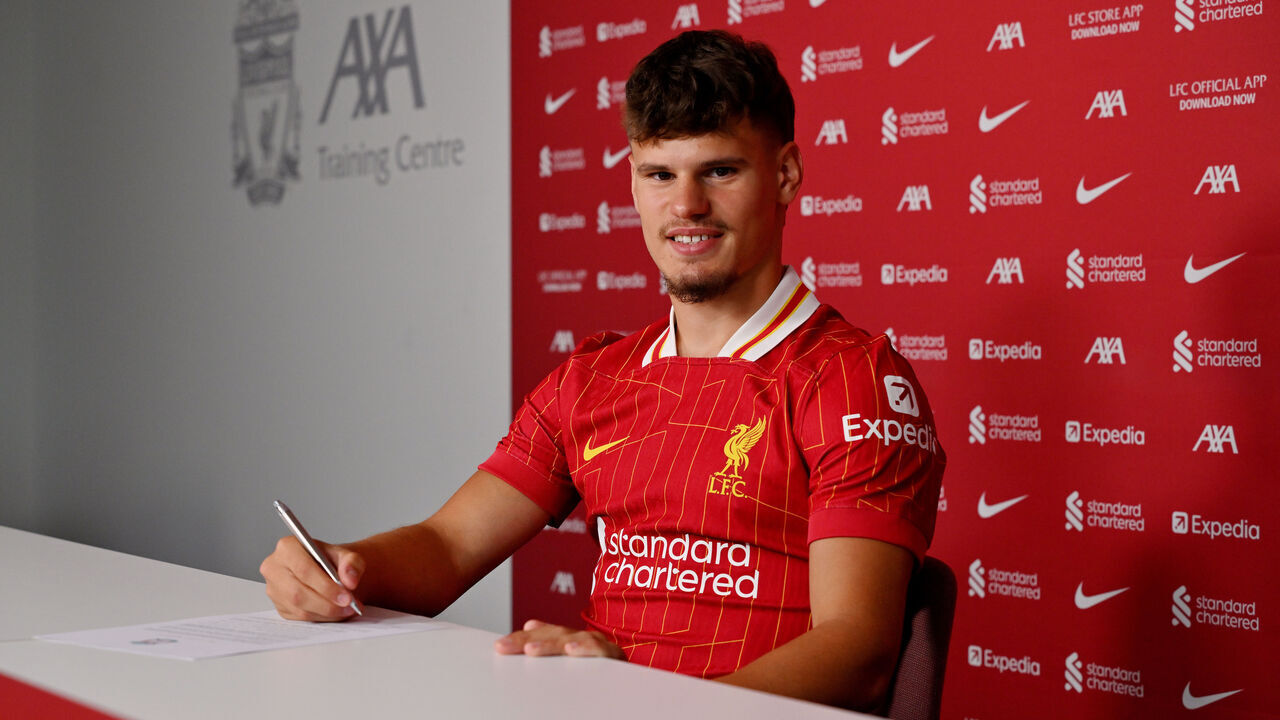 KIRKBY, ENGLAND - JUNE 26: (THE SUN OUT, THE SUN ON SUNDAY OUT) Milos Kerkez new signing for Liverpool FC at AXA Training Centre on June 26, 2025 in Kirkby, England.