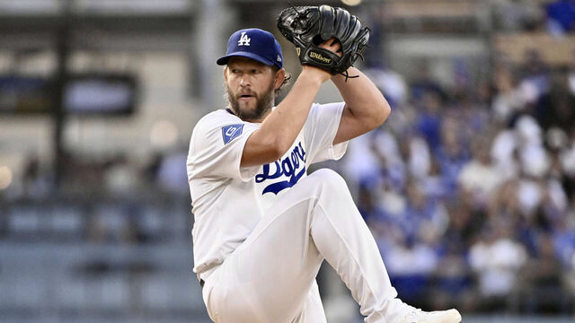 Los Angeles, CA - June 20: Starting pitcher Clayton Kershaw #22 of the Los Angeles Dodgers throws to the plate against the Washington nationals in the first inning during a baseball game at Dodger Stadium in Los Angeles on Friday, June 20, 2025.