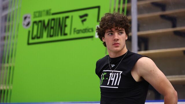BUFFALO, NEW YORK - JUNE 7: Mason West #141 prepares for testing during the 2025 NHL Scouting Combine at the LECOM Harborcenter on June 7, 2025 in Buffalo, New York.