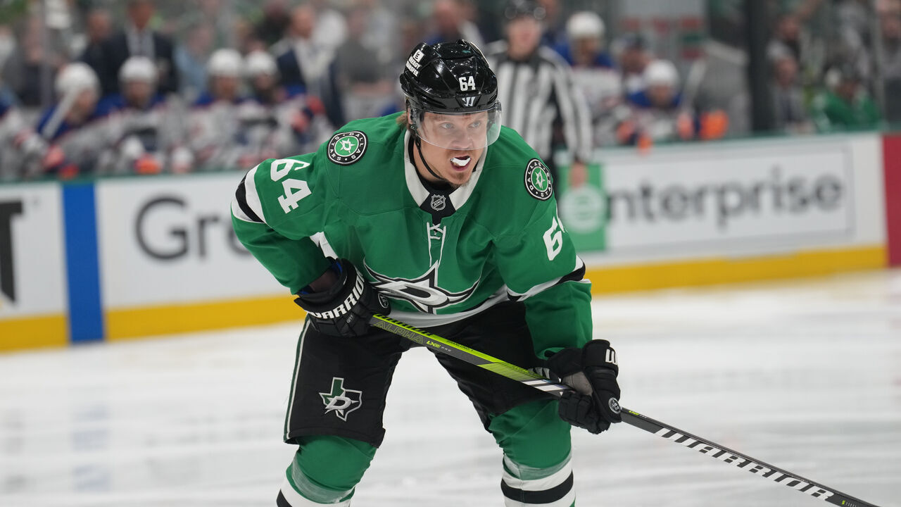 DALLAS, TX - MAY 21: Mikael Granlund #64 of the Dallas Stars lines up against the Edmonton Oilers in the first period of Game One of the Western Conference Finals of the 2025 Stanley Cup Playoffs at the American Airlines Center on May 21, 2025 in Dallas, Texas.