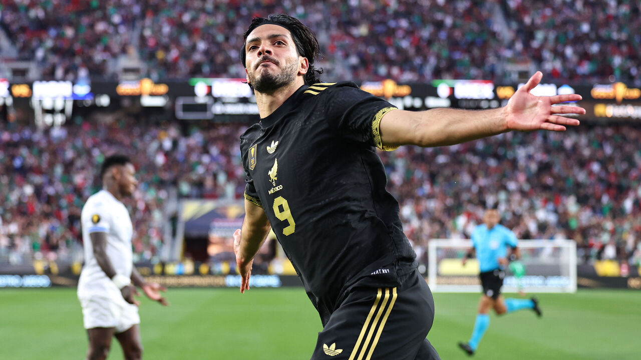 SANTA CLARA, CALIFORNIA - JULY 2: Raul Jimenez of Mexico celebrates after scoring a goal to make it 1-0 during the Gold Cup 2025 semi final match between Mexico and Honduras at Levi's Stadium on July 2, 2025 in Santa Clara, California.