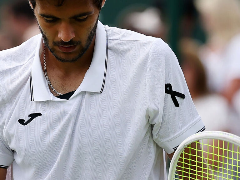 Portuguese players at Wimbledon pay tribute to Diogo Jota with black ribbon Portuguese players at Wimbledon pay tribute to Diogo Jota with black ribbon