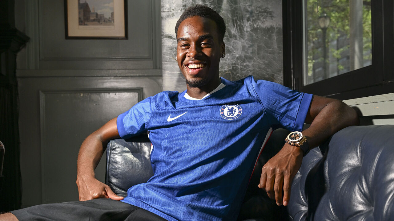 PHILADELPHIA, PENNSYLVANIA - JULY 5: Chelsea Unveil New Signing Jamie Gittens on July 5, 2025 in Philadelphia, Pennsylvania.