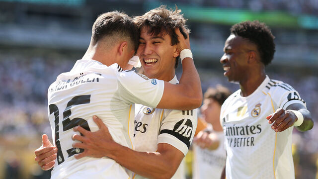 EAST RUTHERFORD, NEW JERSEY - JULY 05: Gonzalo Garcia #30 of Real Madrid C. F. celebrates scoring his team's first goal with teammate Arda Guler #15 during the FIFA Club World Cup 2025 quarter-final match between Real Madrid CF and Borussia Dortmund at MetLife Stadium on July 05, 2025 in East Rutherford, New Jersey.