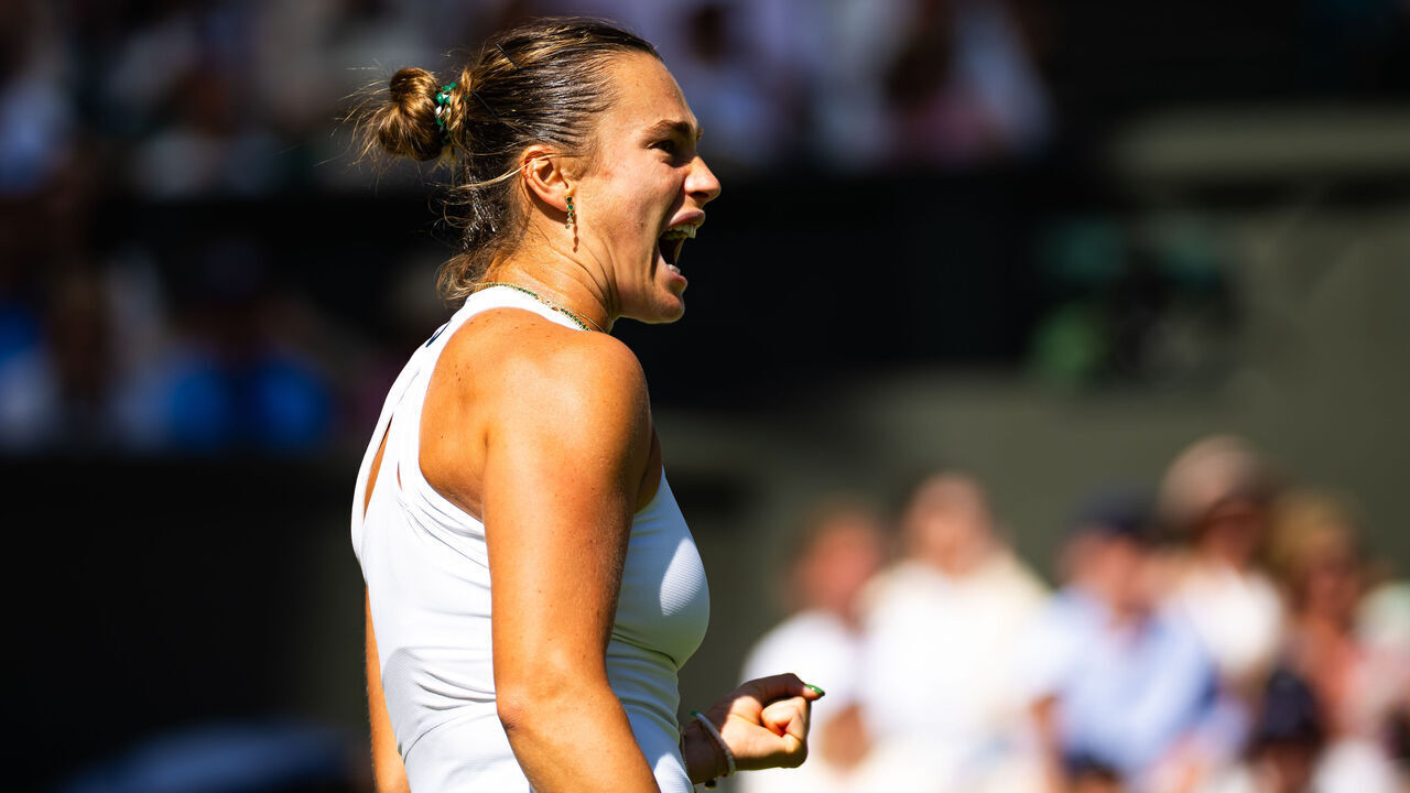 LONDON, ENGLAND - JULY 08: Aryna Sabalenka reacts while playing against Laura Siegemund of Germany in the quarter-final on Day Nine of The Championships Wimbledon 2025 at All England Lawn Tennis and Croquet Club on July 08, 2025 in London, England