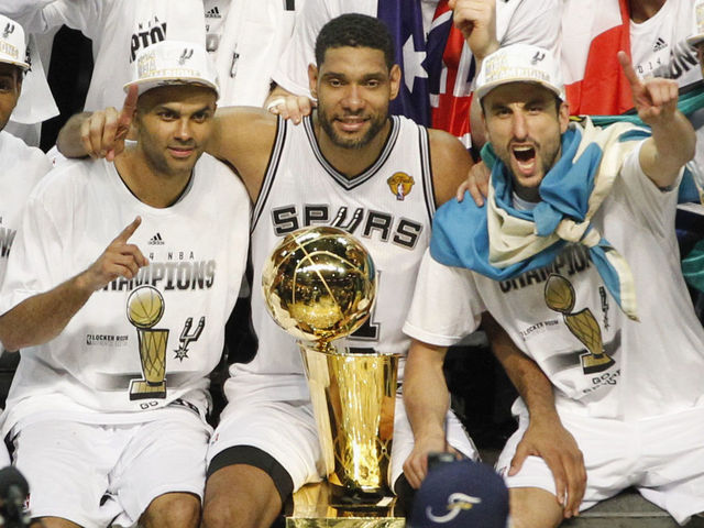 2014-15 NBA Season Preview: Team breakdowns, roundtable posts, betting preview, and more