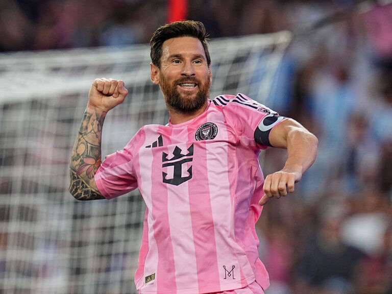 Messi makes MLS history with another 2-goal outing for Miami