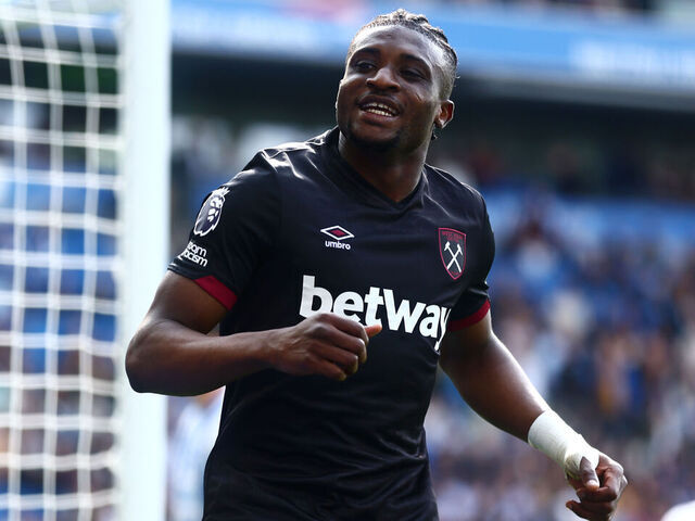 BRIGHTON, ENGLAND - APRIL 26: Mohammed Kudus of West Ham United celebrates scoring his team's second goal during the Premier League match between Brighton & Hove Albion FC and West Ham United FC at Amex Stadium on April 26, 2025 in Brighton, England.