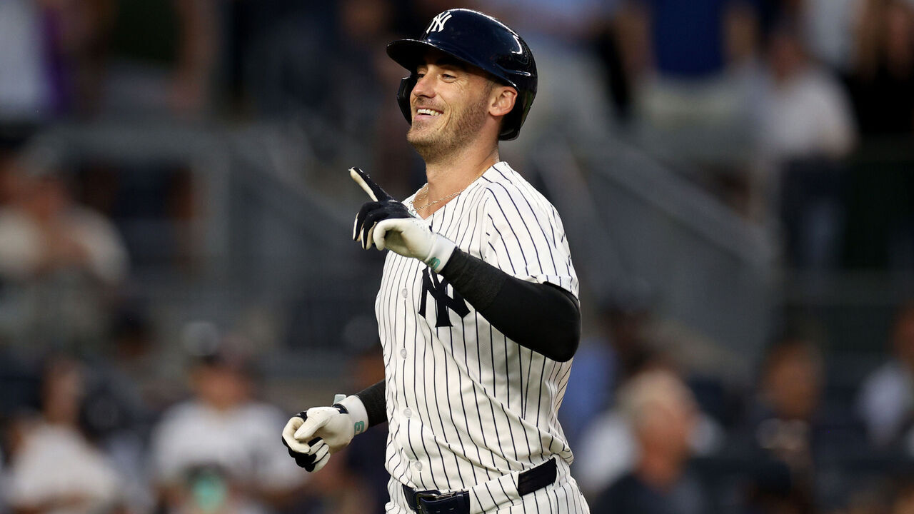 NEW YORK, NEW YORK - JULY 11: Cody Bellinger #35 of the New York Yankees celebrates his fifth inning two run home run against the Chicago Cubs at Yankee Stadium on July 11, 2025 in New York City.